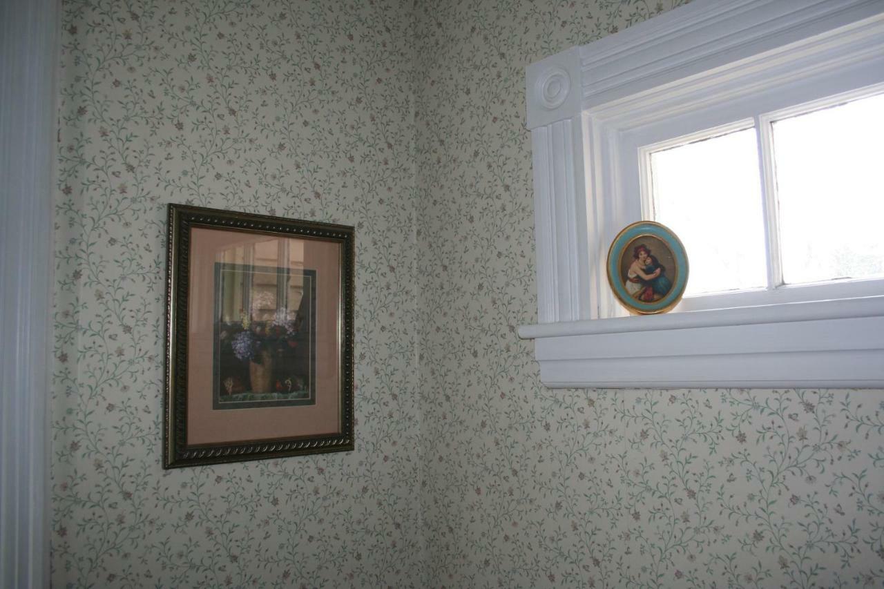 Sackville Bed And Breakfast Экстерьер фото